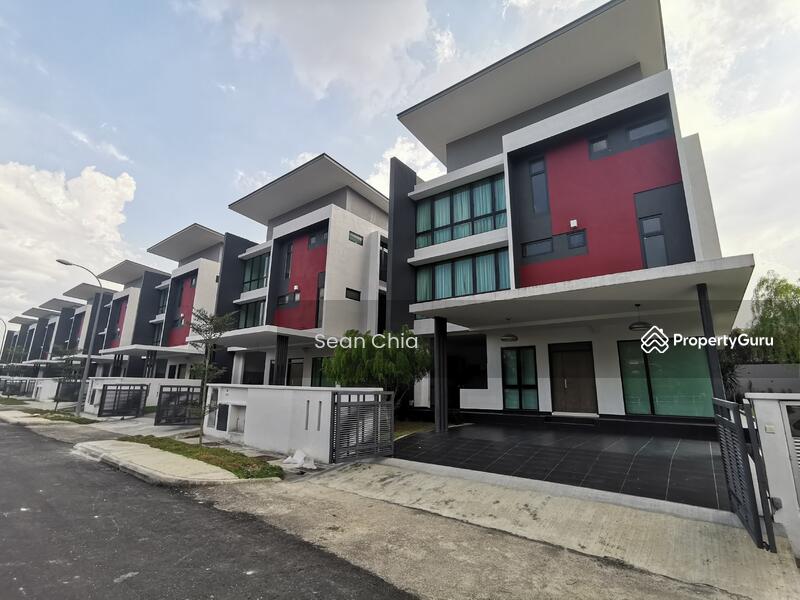 Untuk Dijual - NEW 50x90 3sty Semi-D 5300 Built Up beside Bukit Jelutong Shah Alam